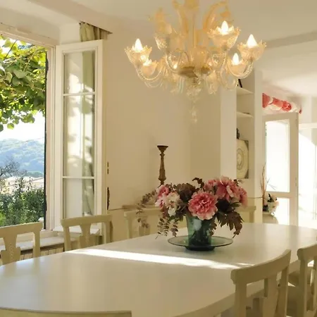 Charming With A Beautiful Italian Garden And Terraces Vila La Spezia